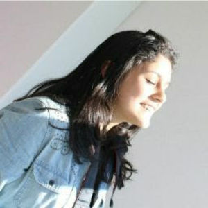 Meet your Posher, Elioena